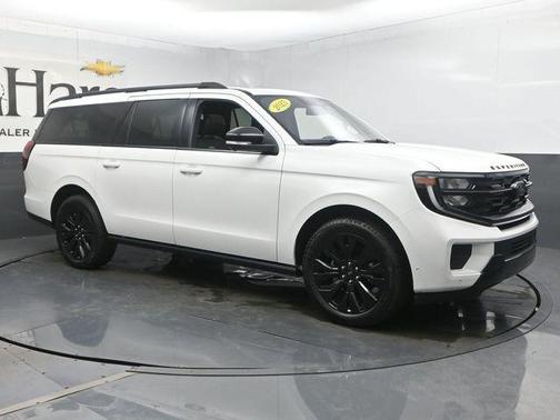 White Metallic 2025 Ford Expedition Max Platinum