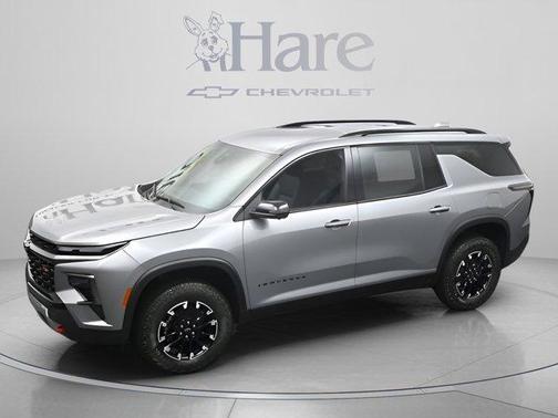 Sterling Gray Metallic 2026 Chevrolet Traverse Z71