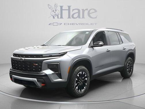 Sterling Gray Metallic 2026 Chevrolet Traverse Z71