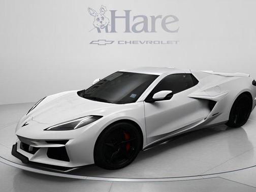 Arctic White 2026 Chevrolet Corvette E-Ray