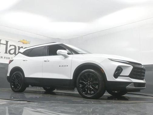 Summit White 2024 Chevrolet Blazer LT