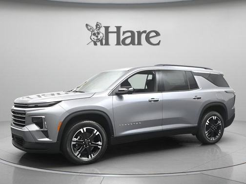 Sterling Gray Metallic 2027 Chevrolet Traverse LT