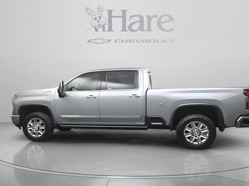 Sterling Gray Metallic 2024 Chevrolet Silverado 2500 High Country