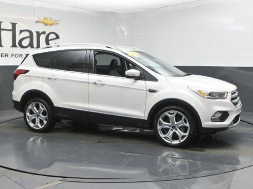 White Platinum Clearcoat Metallic 2019 Ford Escape Titanium