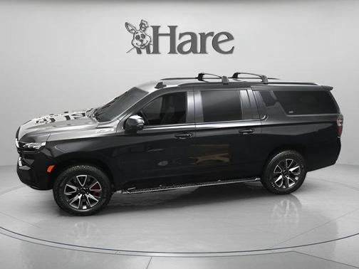 Black 2024 Chevrolet Suburban Z71