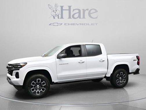 Summit White 2025 Chevrolet Colorado Z71