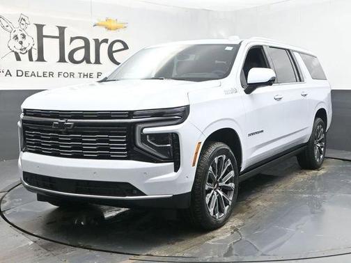 Polar White 2026 Chevrolet Suburban High Country