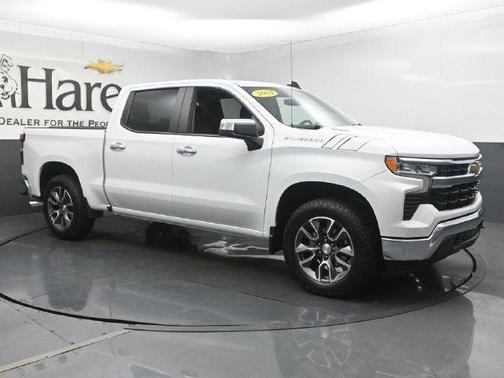 Summit White 2024 Chevrolet Silverado 1500 LT