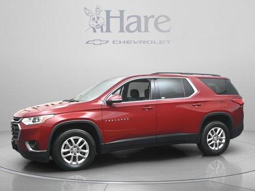Cajun Red Tintcoat 2020 Chevrolet Traverse LT Cloth