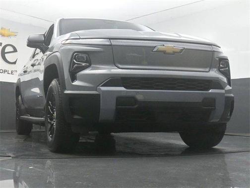 2025 Chevrolet Silverado EV LT