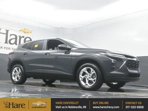 2025 Chevrolet Trax LS