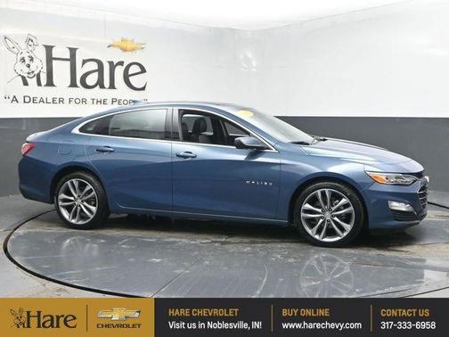 Lakeshore Blue Metallic 2025 Chevrolet Malibu 2LT Sedan