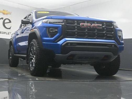 2023 GMC Canyon AT4