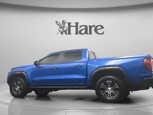 2023 GMC Canyon AT4