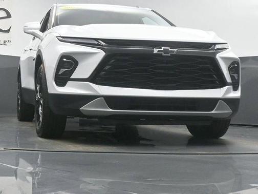 Summit White 2023 Chevrolet Blazer 3LT