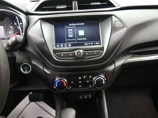 Mosaic Black Metallic 2022 Chevrolet Trailblazer LT