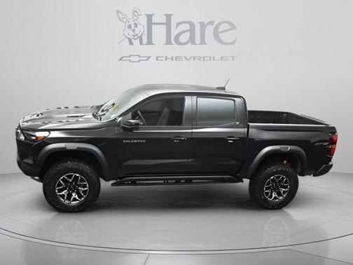 Black 2026 Chevrolet Colorado ZR2