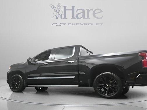 Black 2026 Chevrolet Silverado 1500 High Country