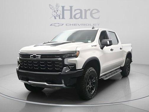 White Sand 2026 Chevrolet Silverado 1500 ZR2