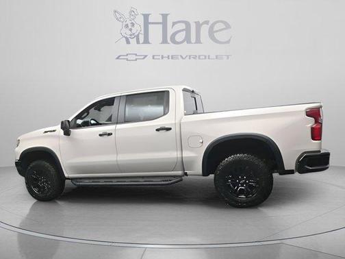 White Sand 2026 Chevrolet Silverado 1500 ZR2