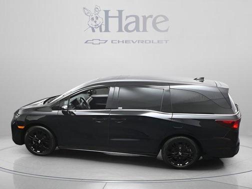 Crystal Black Pearl 2025 Honda Odyssey Sport-L