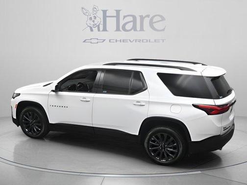 Summit White 2023 Chevrolet Traverse RS
