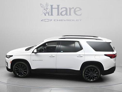 Summit White 2023 Chevrolet Traverse RS