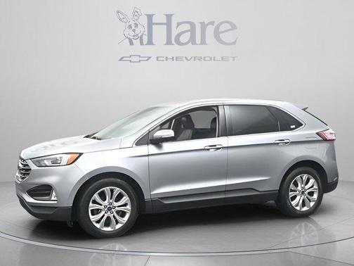 Silver Metallic 2020 Ford Edge Titanium