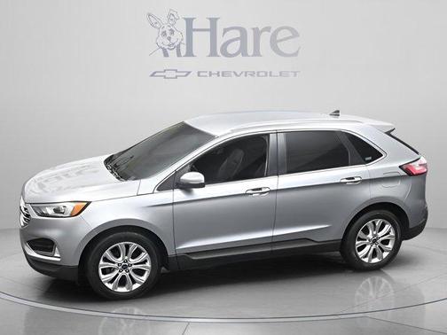 Silver Metallic 2020 Ford Edge Titanium