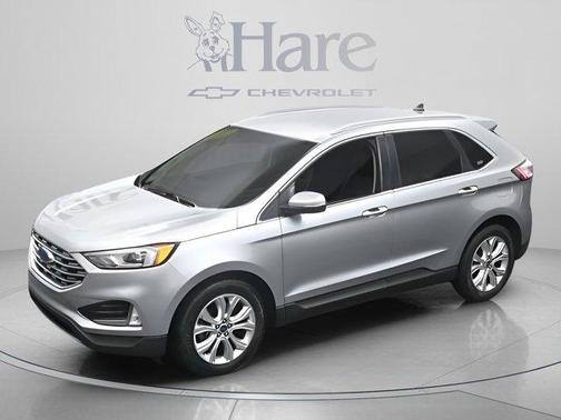 Silver Metallic 2020 Ford Edge Titanium