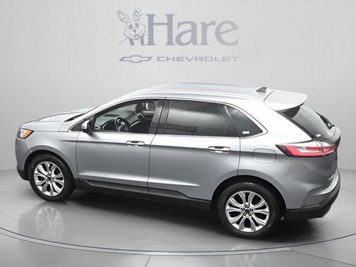 Silver Metallic 2020 Ford Edge Titanium