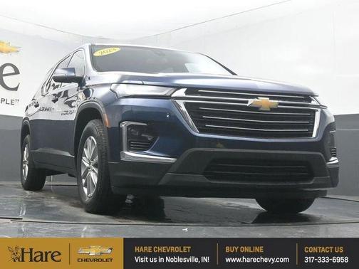 2023 Chevrolet Traverse LT Cloth