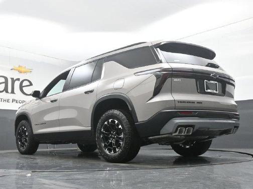 Sandstone Gray 2027 Chevrolet Traverse Z71