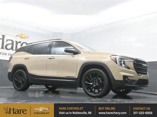 2023 GMC Terrain SLT