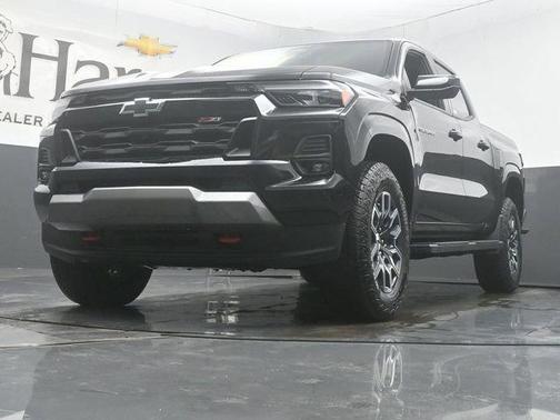 Black 2024 Chevrolet Colorado Z71