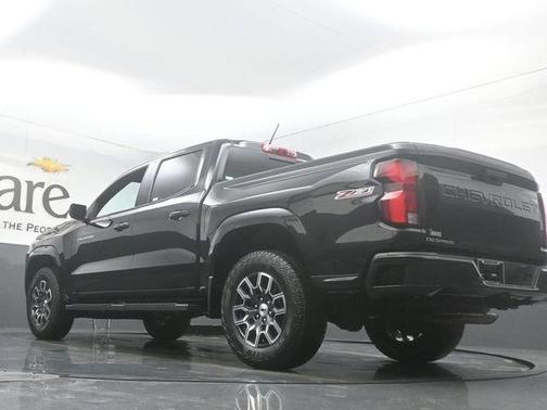 Black 2024 Chevrolet Colorado Z71