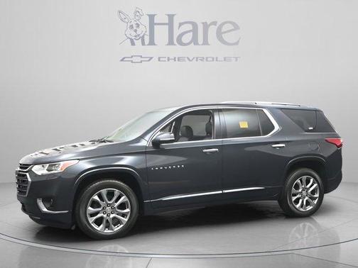 Graphite Metallic 2019 Chevrolet Traverse Premier