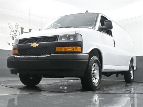 2025 Chevrolet Express 2500 Work Van
