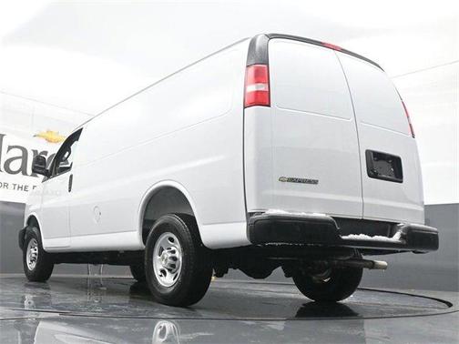 2025 Chevrolet Express 2500 Work Van