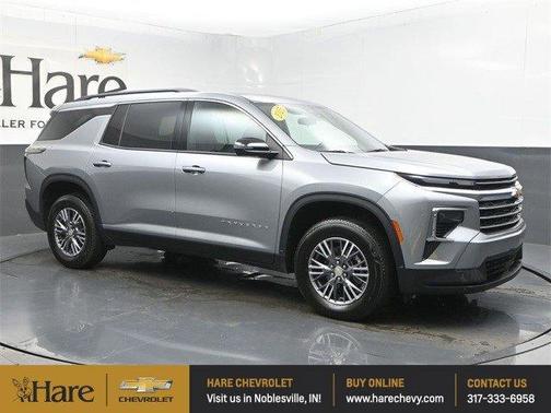 2025 Chevrolet Traverse LT