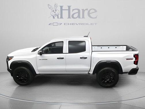Summit White 2026 Chevrolet Colorado Trail Boss
