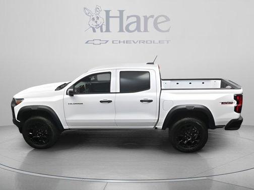 Summit White 2026 Chevrolet Colorado Trail Boss