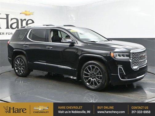 2023 GMC Acadia Denali