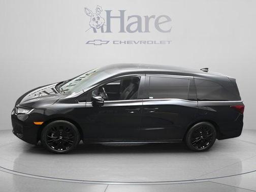 Crystal Black Pearl 2025 Honda Odyssey Sport-L