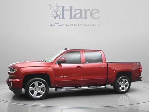 Cajun Red Tintcoat 2018 Chevrolet Silverado 1500 LT