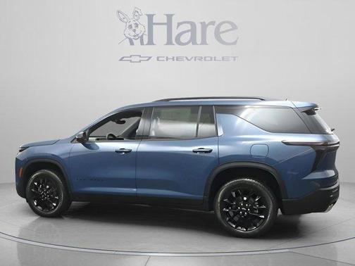Lakeshore Blue Metallic 2026 Chevrolet Traverse LT