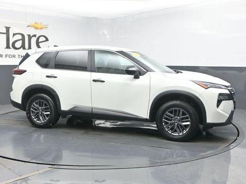 Glacier White 2024 Nissan Rogue S