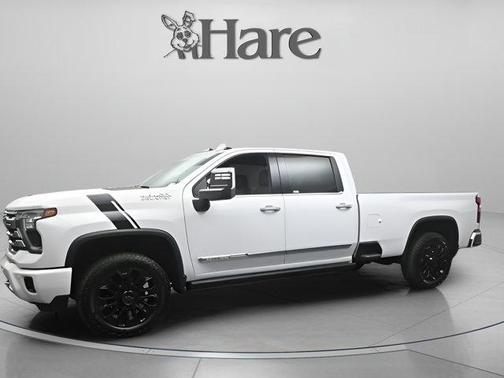 Summit White 2025 Chevrolet Silverado 2500 High Country