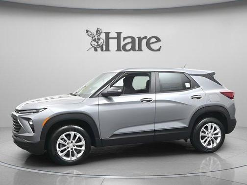 Sterling Gray Metallic 2026 Chevrolet Trailblazer LS