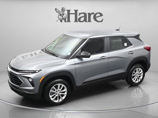 Sterling Gray Metallic 2026 Chevrolet Trailblazer LS